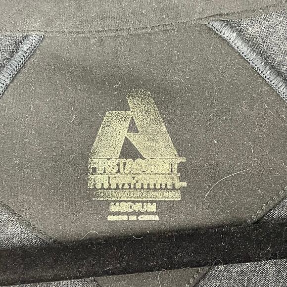 First Ascent 1/4 Zip Base Layer Gray SZ Med Flaws - Picture 3 of 10